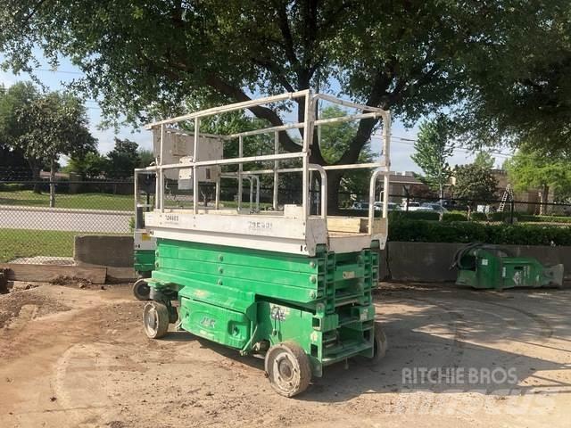 JLG 3246ES Schaarhoogwerkers