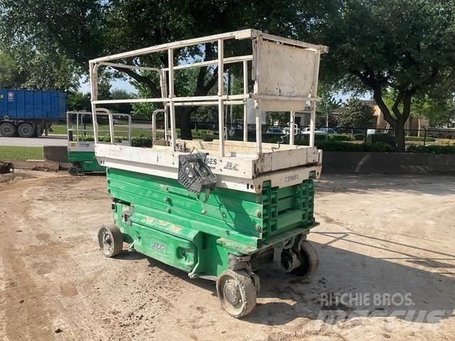 JLG 3246ES Schaarhoogwerkers