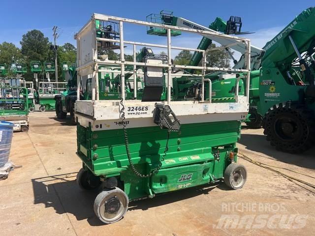 JLG 3246ES Schaarhoogwerkers