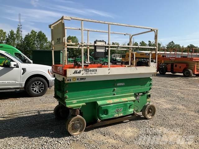 JLG 3246ES Schaarhoogwerkers