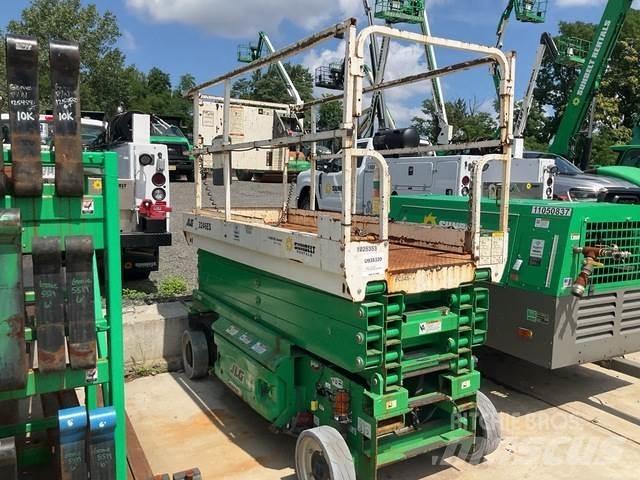 JLG 3246ES Schaarhoogwerkers