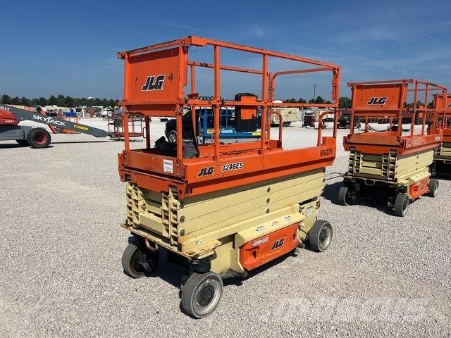 JLG 3246ES Schaarhoogwerkers