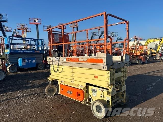 JLG 3246ES Schaarhoogwerkers