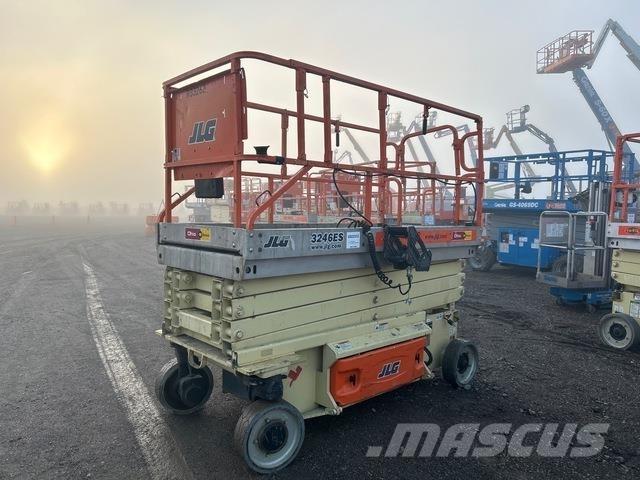 JLG 3246ES Schaarhoogwerkers