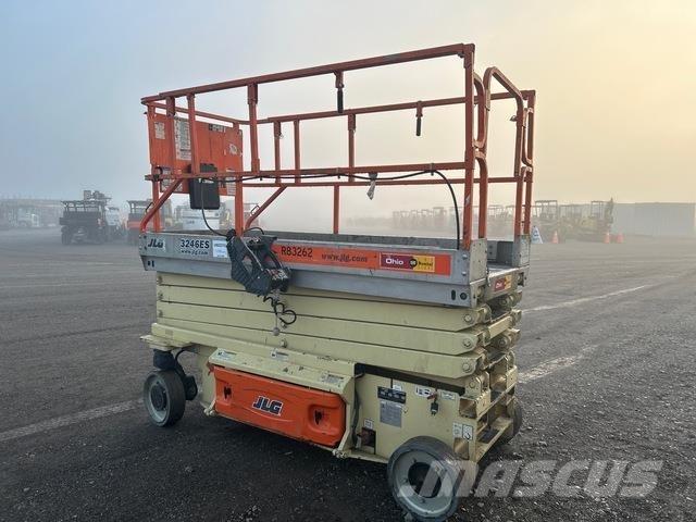JLG 3246ES Schaarhoogwerkers