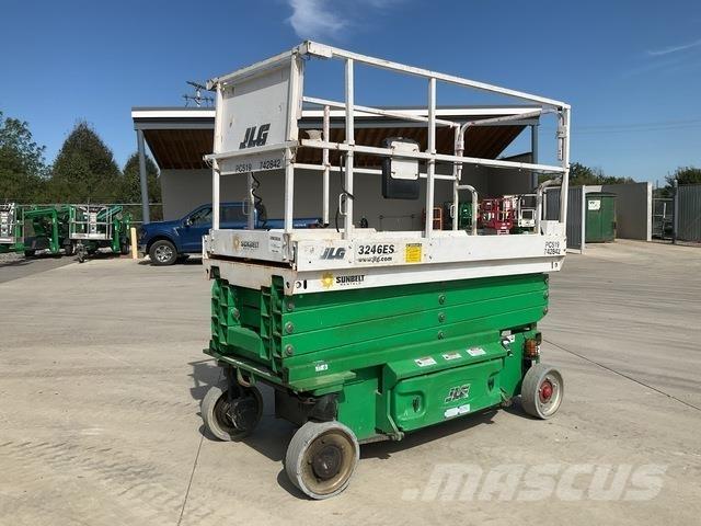JLG 3246ES Schaarhoogwerkers