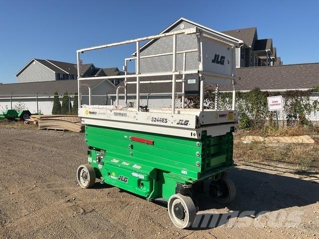 JLG 3246ES Schaarhoogwerkers