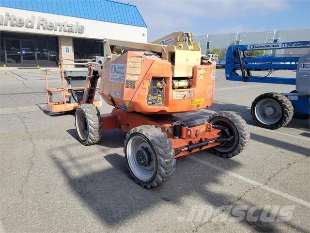 JLG 340AJ Knikarmhoogwerkers