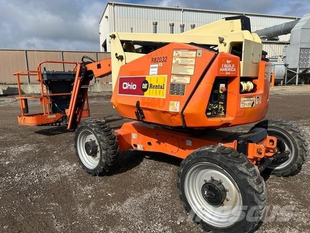 JLG 340AJ Knikarmhoogwerkers