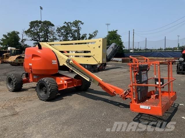 JLG 450A Knikarmhoogwerkers