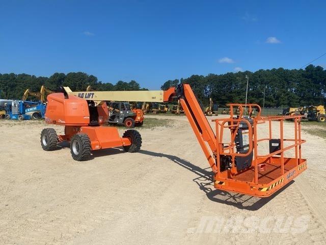 JLG 460SJ Telescoophoogwerkers