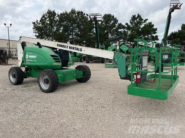 JLG 600A Knikarmhoogwerkers