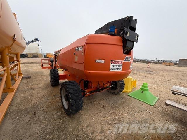 JLG 660SJ Telescoophoogwerkers