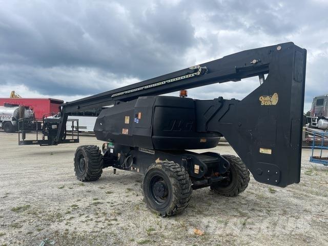 JLG 800A Knikarmhoogwerkers