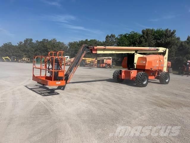 JLG 800AJ Telescoophoogwerkers