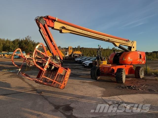 JLG 860SJ Knikarmhoogwerkers