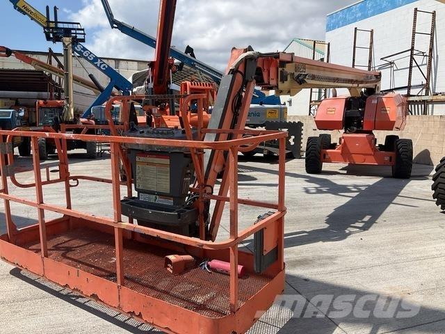 JLG 860SJ Telescoophoogwerkers