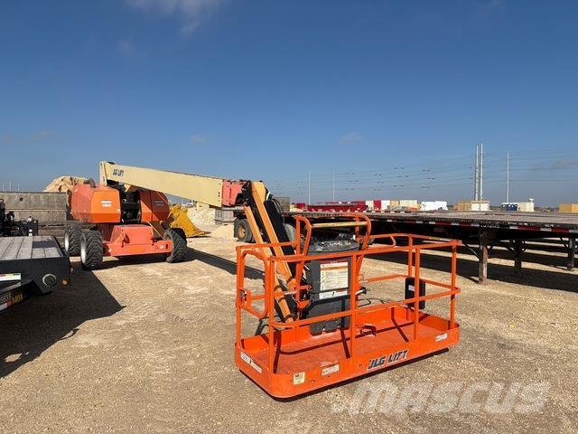 JLG 860SJ Telescoophoogwerkers