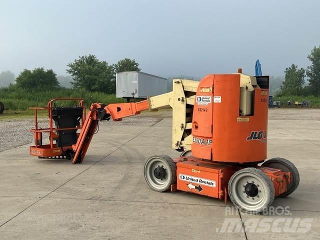JLG E3000AJP Knikarmhoogwerkers