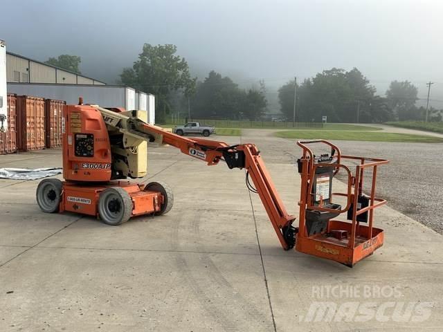 JLG E3000AJP Knikarmhoogwerkers