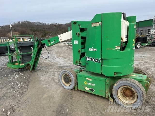 JLG E300AJ Knikarmhoogwerkers