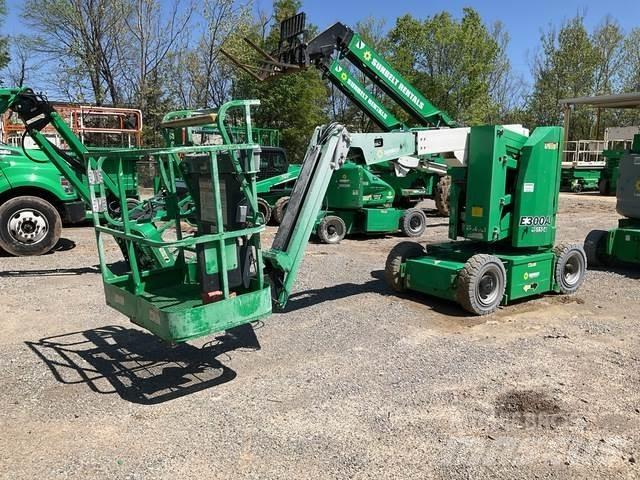 JLG E300AJ Knikarmhoogwerkers