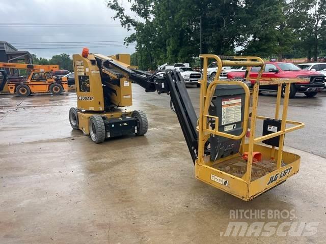 JLG E300AJP Knikarmhoogwerkers