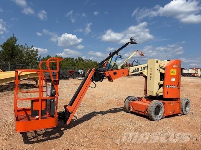 JLG E300AJP Knikarmhoogwerkers