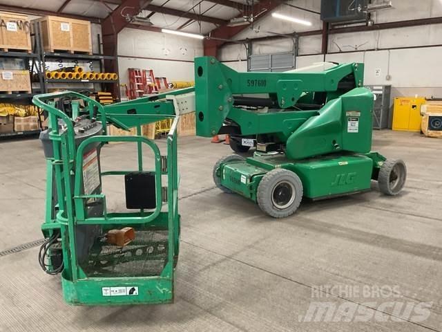 JLG E400AJPN Knikarmhoogwerkers