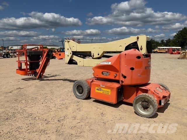JLG E400AJPN Knikarmhoogwerkers