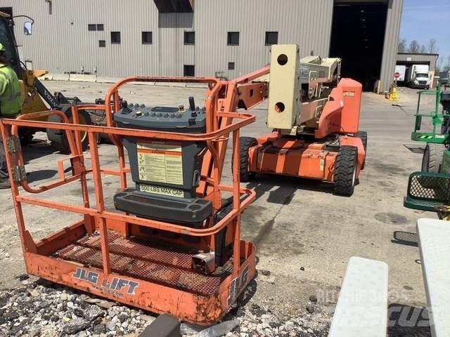 JLG E450AJ Knikarmhoogwerkers