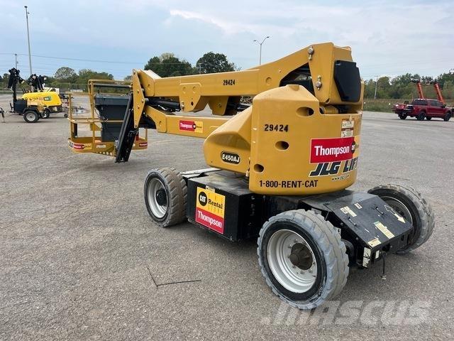 JLG E450AJ Knikarmhoogwerkers