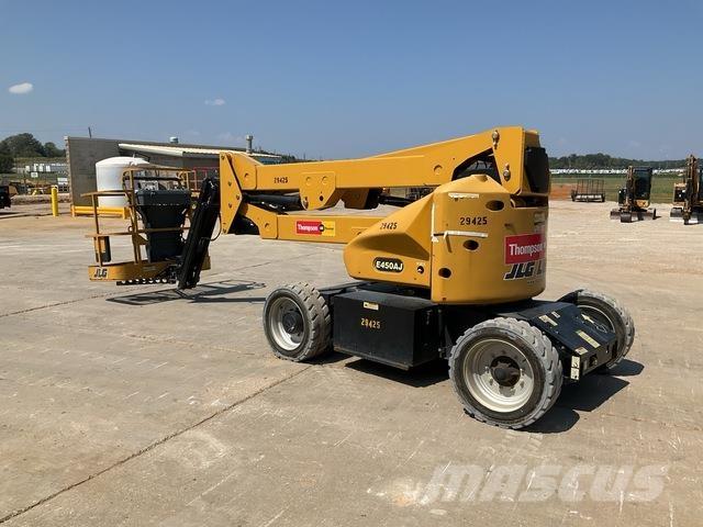 JLG E450AJ Knikarmhoogwerkers