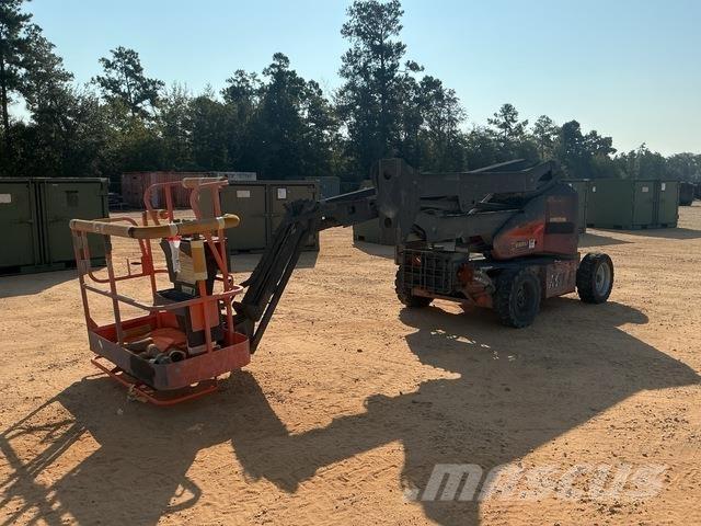 JLG E450AJ Knikarmhoogwerkers