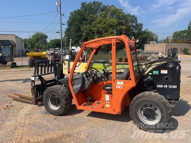 JLG G5-18A Verreikers