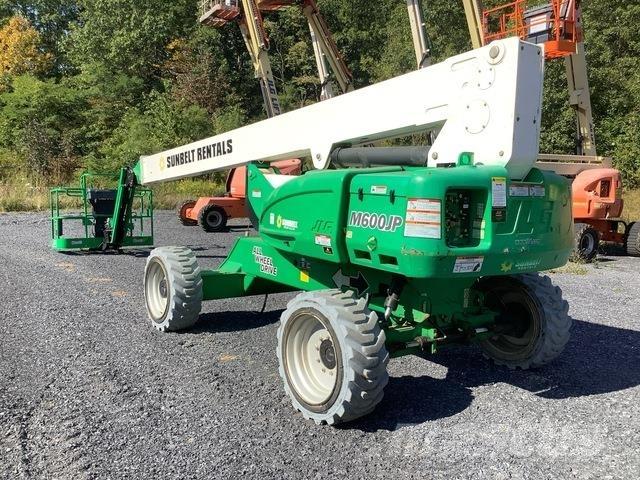 JLG M600JP Telescoophoogwerkers