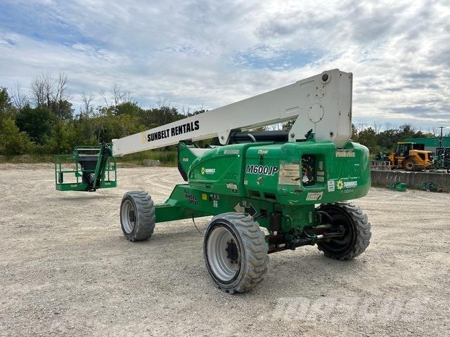 JLG M600JP Telescoophoogwerkers