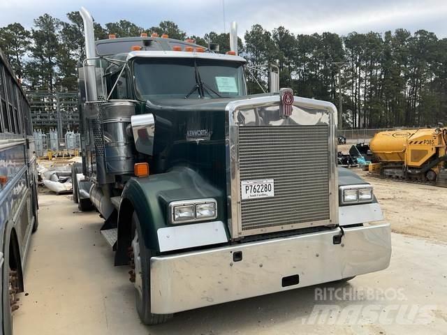 Kenworth  Trekkers