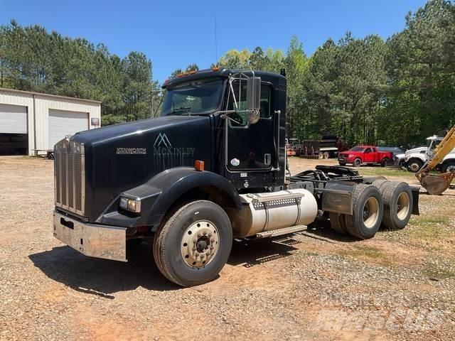 Kenworth  Trekkers
