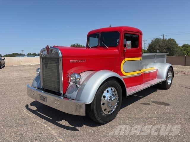 Kenworth  Bestelwagens met open laadbak
