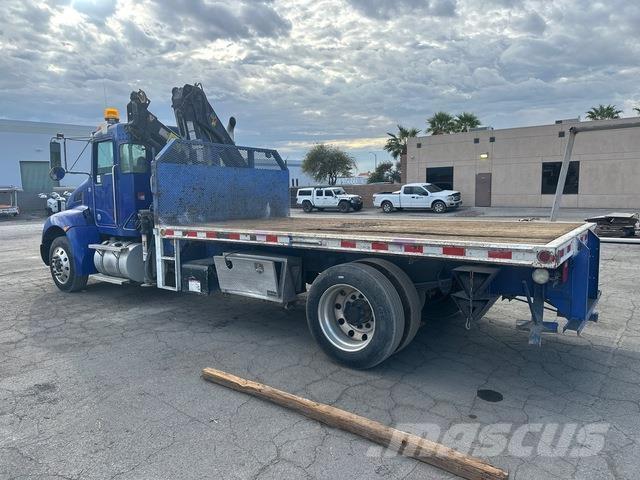 Kenworth T270 Vlakke laadvloer met kraan