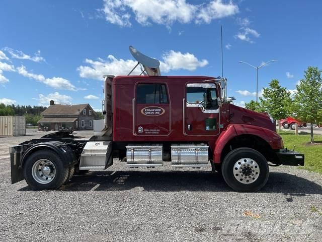 Kenworth T300 Trekkers