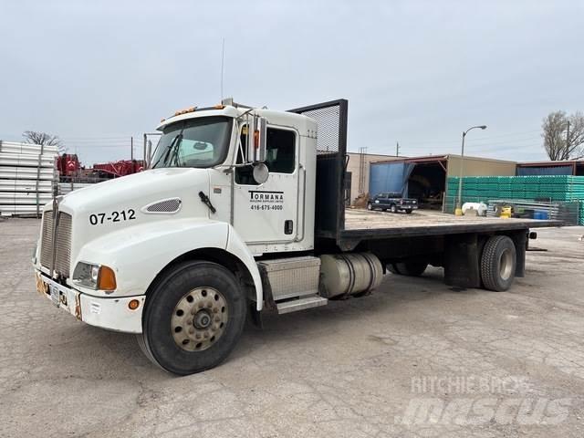 Kenworth T300 Platte bakwagens