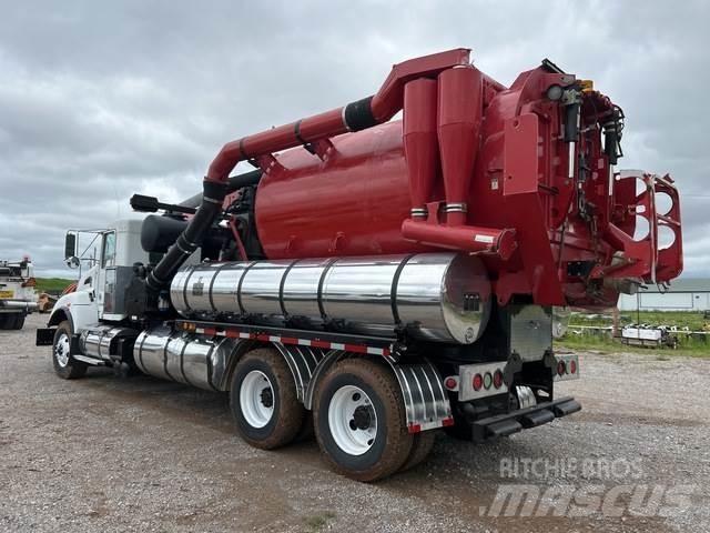 Kenworth T400 Rupsgraafmachines