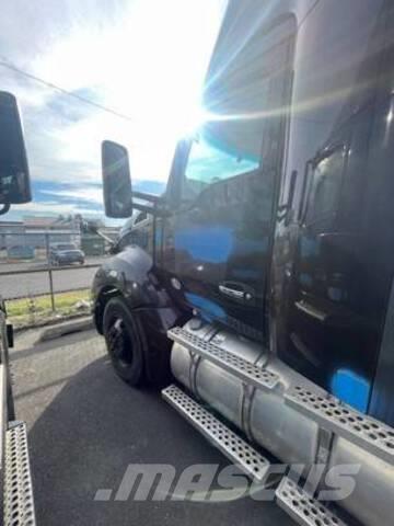 Kenworth T680 Trekkers