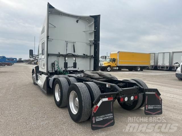 Kenworth T680 Trekkers