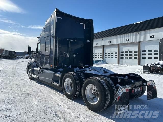 Kenworth T680 Trekkers