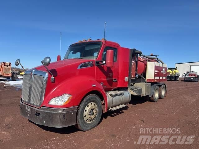 Kenworth T680 Rupsgraafmachines