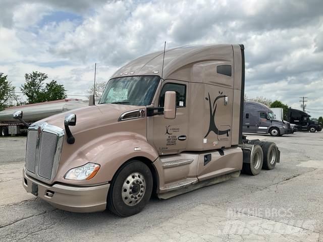 Kenworth T680 Trekkers