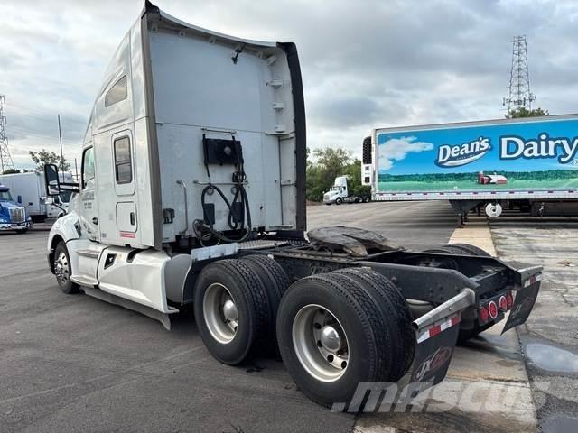 Kenworth T680 Trekkers